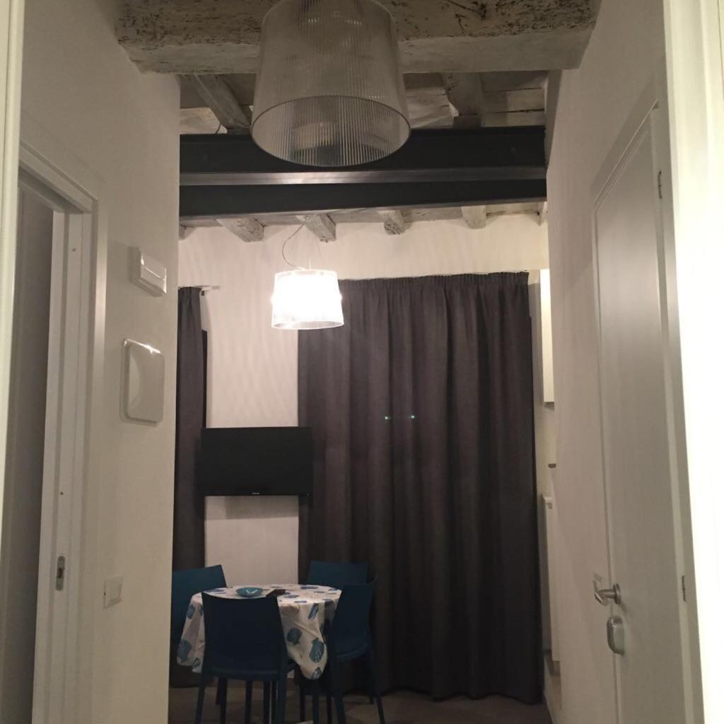 Camere Nicolina 2 เวอนาซซา ภายนอก รูปภาพ