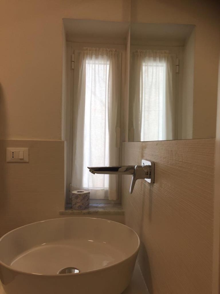 Camere Nicolina 2 เวอนาซซา ภายนอก รูปภาพ